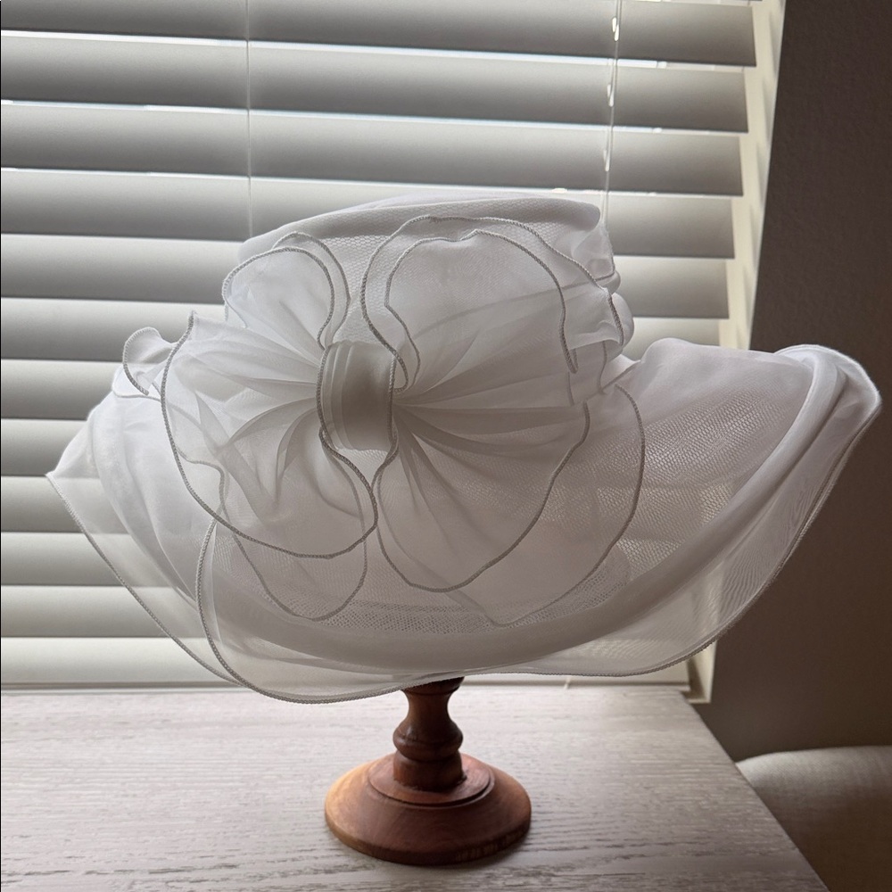 Bertmar New York Organza Women's Hat
